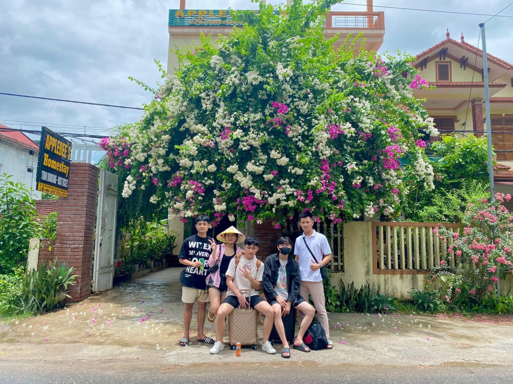 Applebee'S Homestay Phong Nha Exterior foto